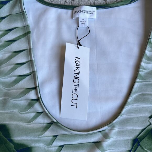 Making the Cut Bodysuit Womens Size 2X Green Printed Stretch Long Sleeve Plus - Picture 2 of 11